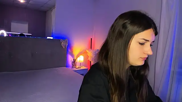 Snapshot of Laura_Leee chatting on 07.04.26 Laura Leee online show from 07.04.26