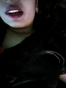 Miss-Siyaa online show from 12.08.24