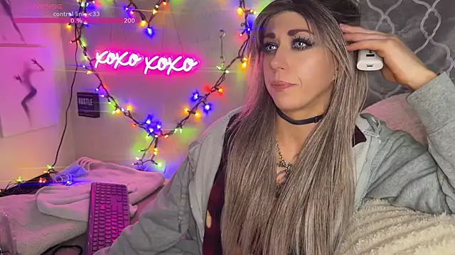 VeronicaRonnieTaylor online show from 12.02.25