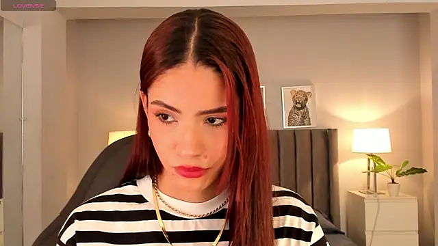 Snapshot of Madie__collins chatting on 01.18.25 Madie collins online show from 01.18.25