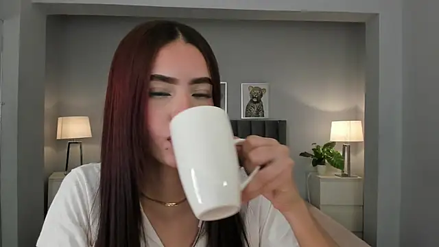 Snapshot of Madie__collins chatting on 03.21.25 Madie collins online show from 03.21.25