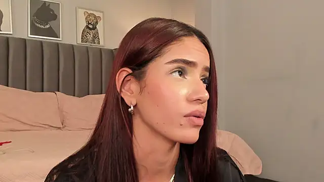 Snapshot of Madie__collins chatting on 03.21.25 Madie collins online show from 03.21.25