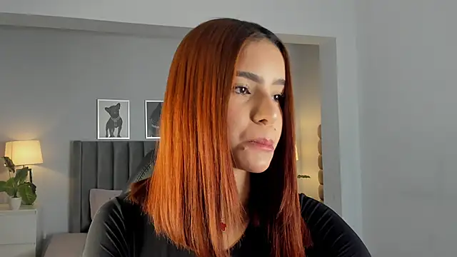 Snapshot of Madie__collins chatting on 11.20.25 Madie collins online show from 11.20.25