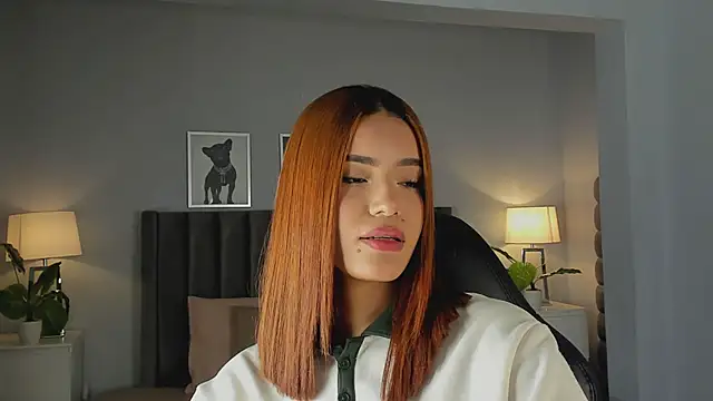 Snapshot of Madie__collins chatting on 11.23.25 Madie collins online show from 11.23.25