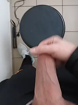 casper0303 online show from 01.18.25