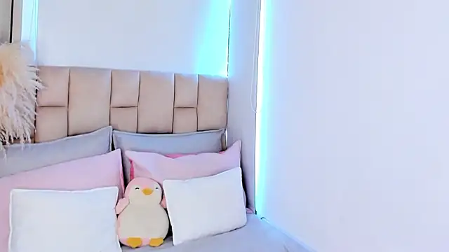 Snapshot of SpicySugar_ chatting on 09.22.25 SpicySugar online show from 09.22.25