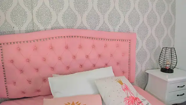 Snapshot of martina_rivera_ chatting on 11.07.25 martina rivera online show from 11.07.25