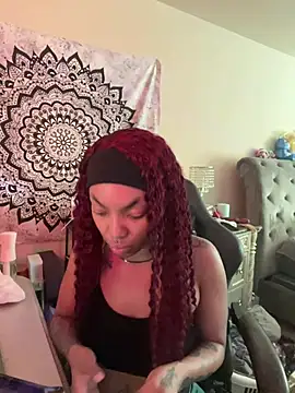 butterflybootyy online show from 12.14.24