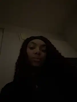 butterflybootyy online show from 12.16.24