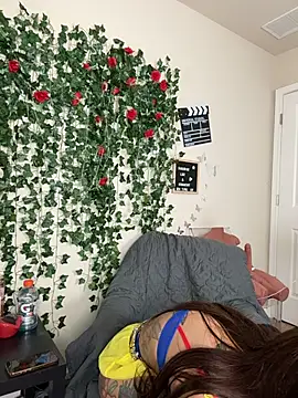 butterflybootyy online show from 11.01.25