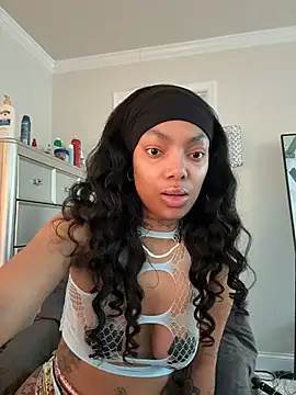 butterflybootyy online show from 03.07.26