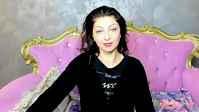 DivinSandra online show from 01.10.25
