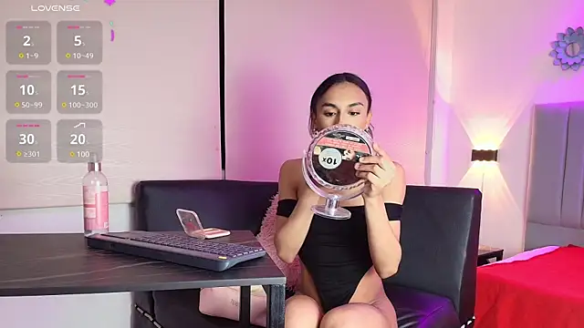 Chloe Cherry21 online show from 01.28.25