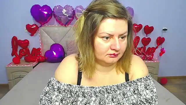 ZannaDreil online show from 02.27.25