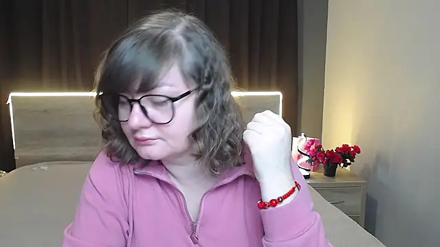 Snapshot of ZannaDreil chatting on 01.12.26 ZannaDreil online show from 01.12.26