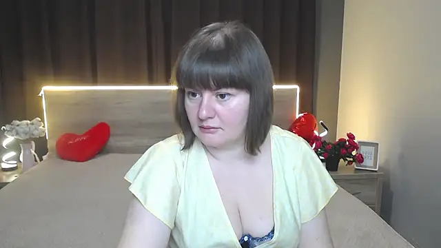 Snapshot of ZannaDreil chatting on 02.28.26 ZannaDreil online show from 02.28.26