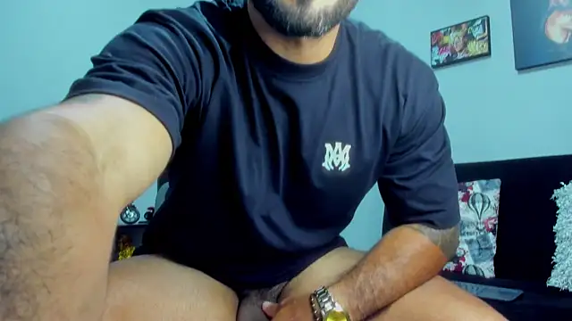 Snapshot of SamirHazard97 chatting on 02.21.25 SamirHazard97 online show from 02.21.25