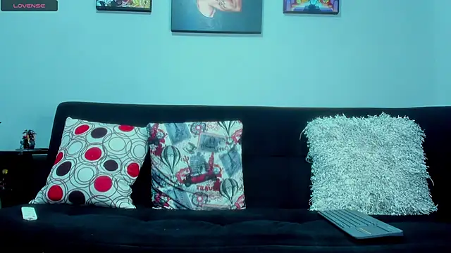 Snapshot of SamirHazard97 chatting on 03.22.25 SamirHazard97 online show from 03.22.25