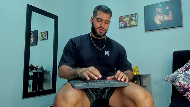 Snapshot of SamirHazard97 chatting on 11.29.25 SamirHazard97 online show from 11.29.25