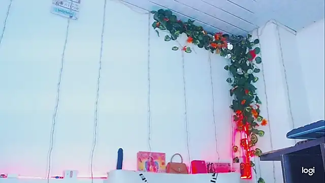 Snapshot of deboraath chatting on 02.01.26 deboraath online show from 02.01.26