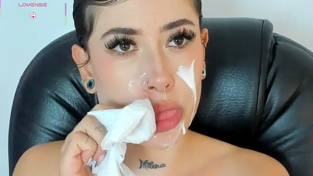 melody suarez online show from 03.05.25