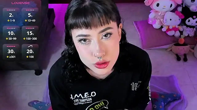 melody suarez online show from 10.29.25