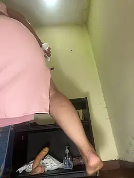 michel ex33 online show from 02.05.26