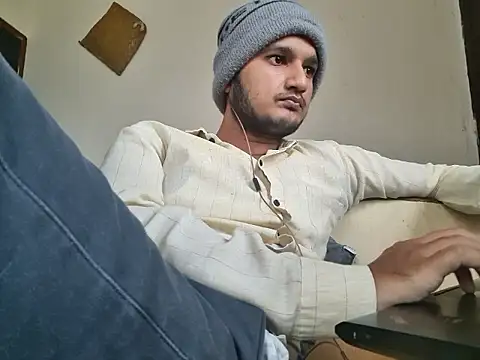 Jonrobinso online show from 09.24.25