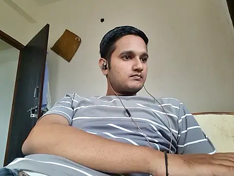 Jonrobinso online show from 10.08.25