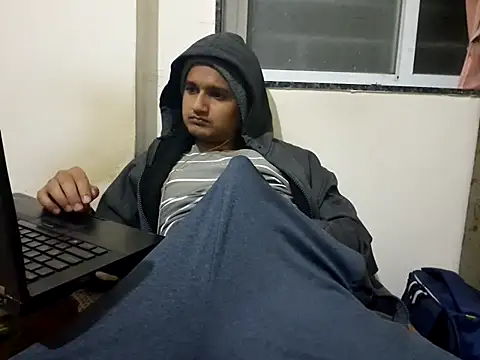 Jonrobinso online show from 12.20.25