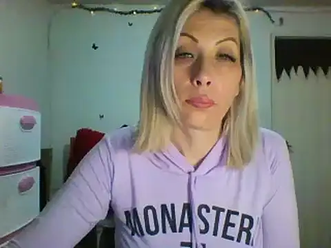 alixia81 online show from 01.08.25