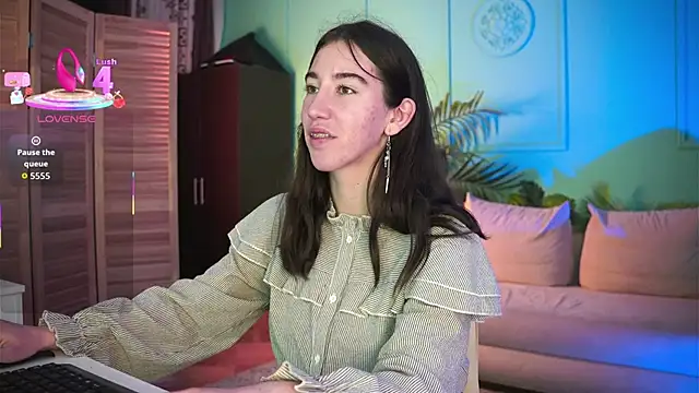 Belle Via online show from 09.18.25