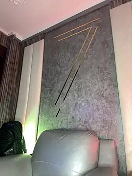 AaronCruz  online show from 02.04.26