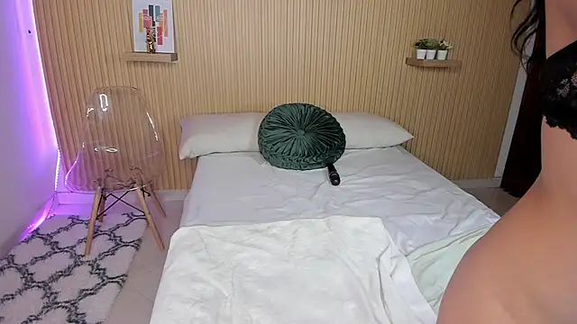 Snapshot of Harmony_Malkova chatting on 03.15.25 Harmony Malkova online show from 03.15.25