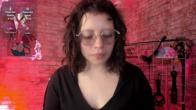 Snapshot of Cherry_xoxx chatting on 09.24.25 Cherry xoxx online show from 09.24.25