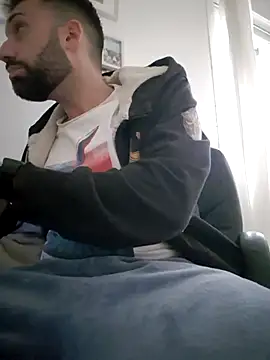 Snapshot of espanolmadrid chatting on 01.20.25 espanolmadrid online show from 01.20.25