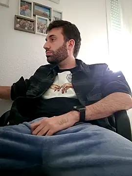 Snapshot of espanolmadrid chatting on 03.09.25 espanolmadrid online show from 03.09.25