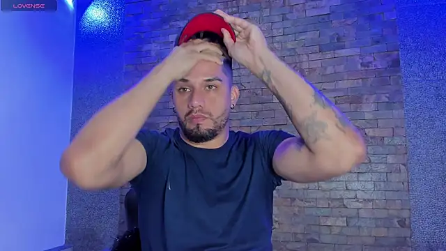 Snapshot of Jacoob19_ chatting on 12.24.24 Jacoob19 online show from 12.24.24