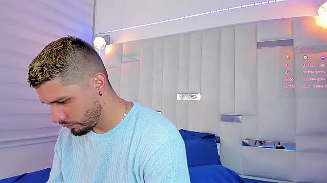 Snapshot of Jacoob19_ chatting on 01.11.25 Jacoob19 online show from 01.11.25