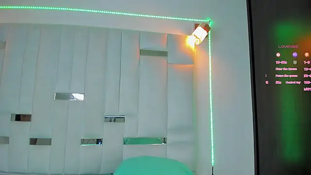 Snapshot of Jacoob19_ chatting on 02.25.25 Jacoob19 online show from 02.25.25