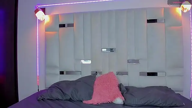 Snapshot of Jacoob19_ chatting on 03.01.25 Jacoob19 online show from 03.01.25