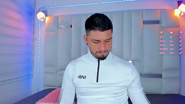 Snapshot of Jacoob19_ chatting on 03.11.25 Jacoob19 online show from 03.11.25