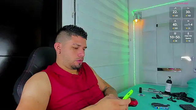 Snapshot of Jacoob19_ chatting on 09.11.25 Jacoob19 online show from 09.11.25