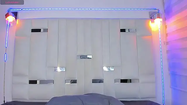 Snapshot of Jacoob19_ chatting on 10.13.25 Jacoob19 online show from 10.13.25