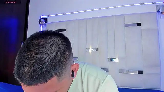 Snapshot of Jacoob19_ chatting on 11.07.25 Jacoob19 online show from 11.07.25