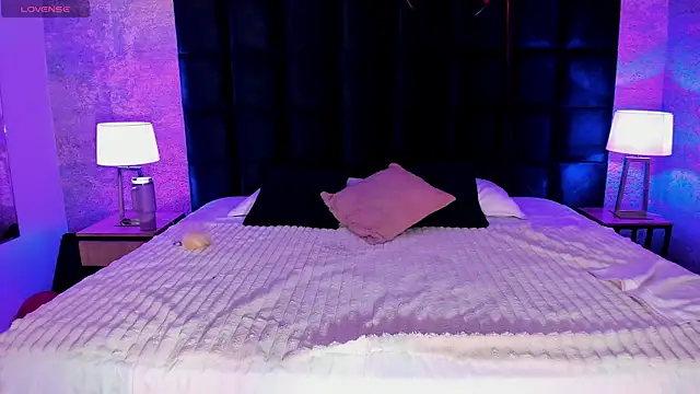 LottiCarter online show from 02.18.25