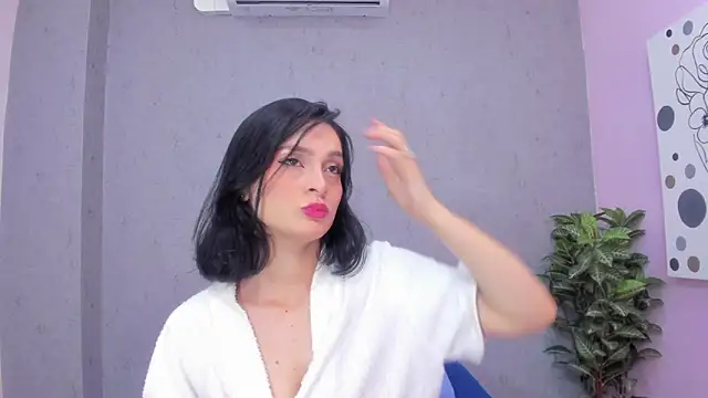 Tiffany mendez online show from 11.27.25