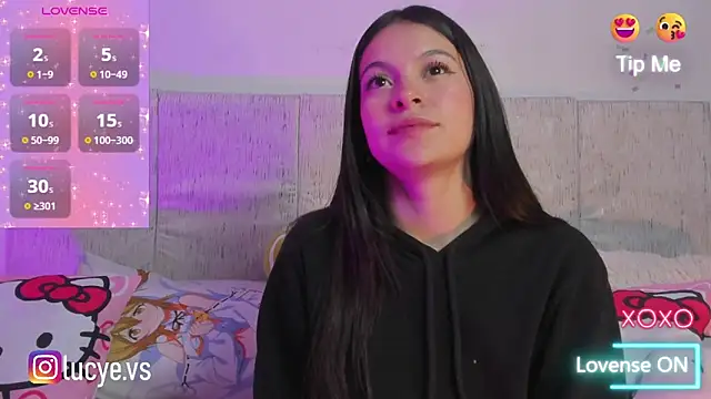 LucyEvans  online show from 09.19.25