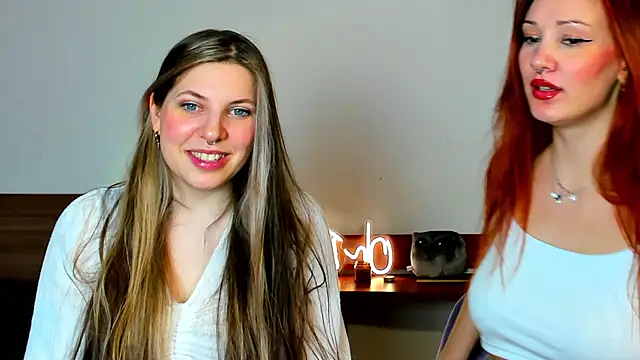 Snapshot of Annie_aww chatting on 02.07.25 Annie aww online show from 02.07.25