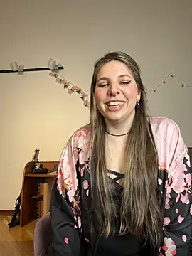 Snapshot of Annie_aww chatting on 03.23.25 Annie aww online show from 03.23.25